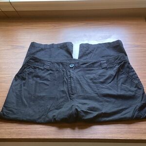 White Stag Black Capri’s